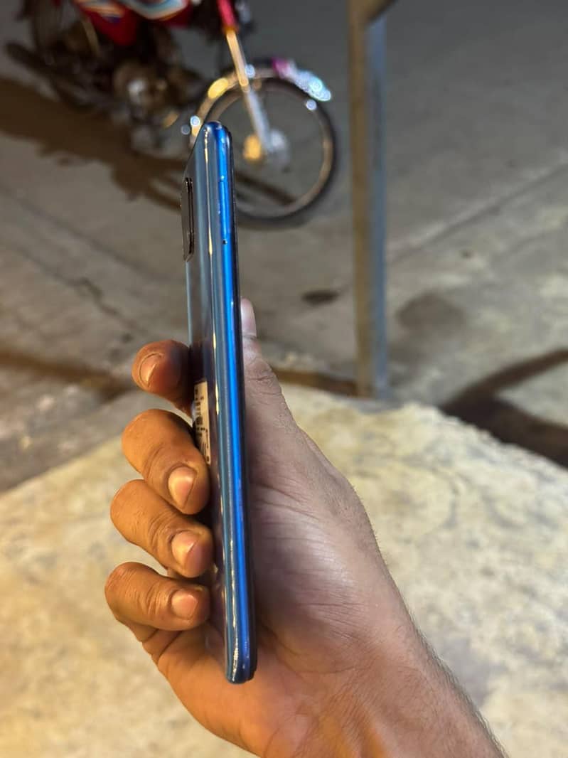 OPPO A16e 1