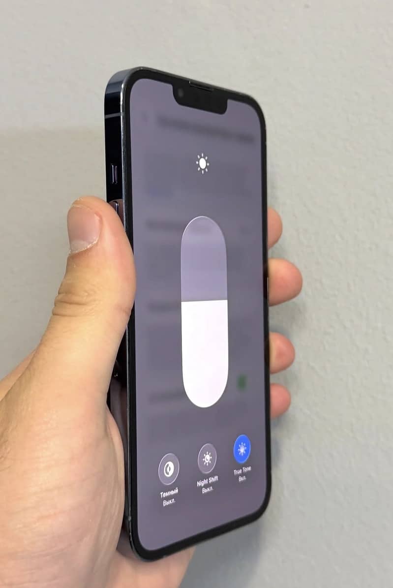 Apple iPhone 13 Pro 2