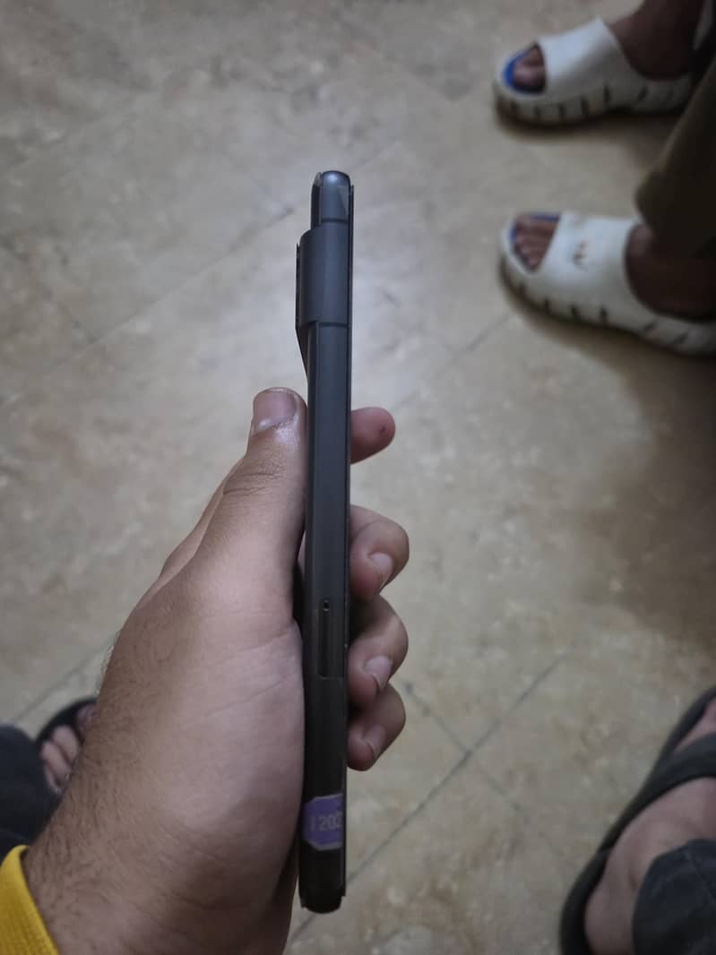 Google Pixel 7 3
