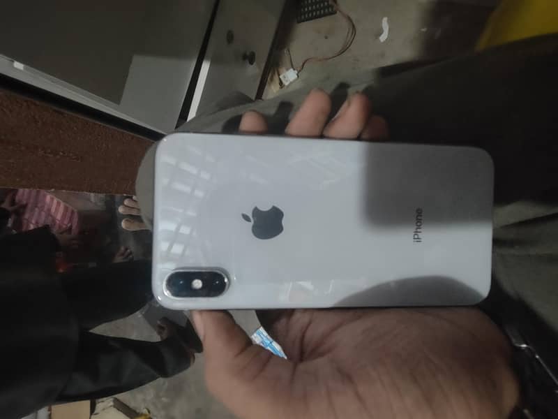 Apple iPhone X 5