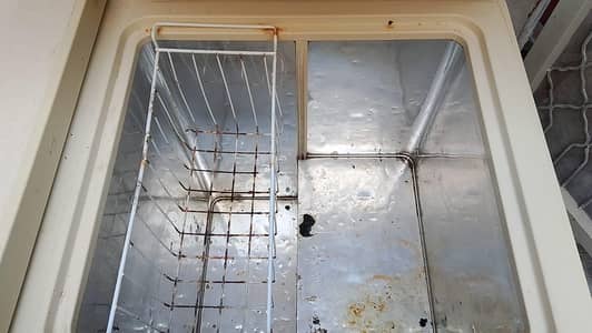 freege and refrigerator