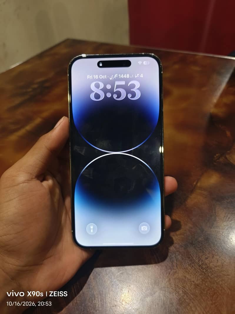 Apple iPhone 14 Pro Max 6