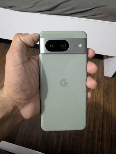 Google Pixel 8