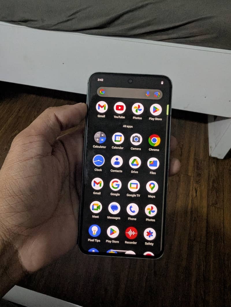 Google Pixel 8 2