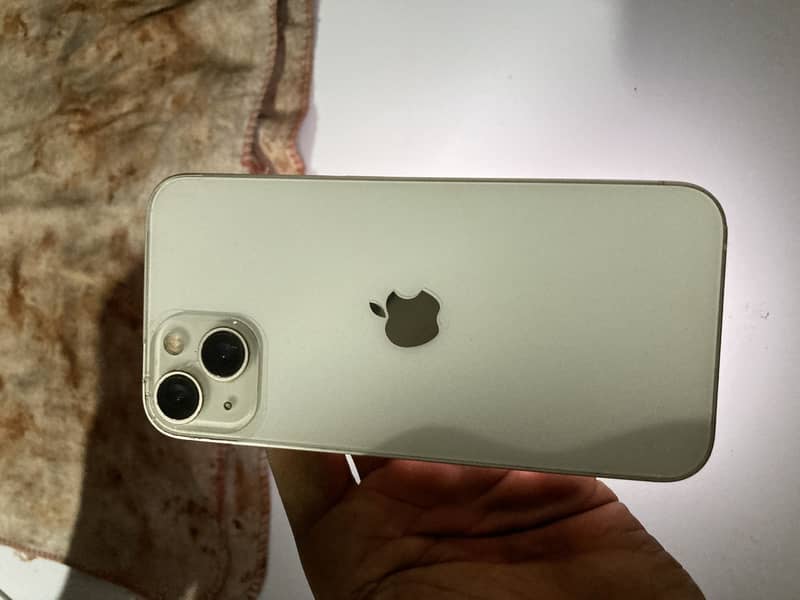 Apple iPhone 13 1