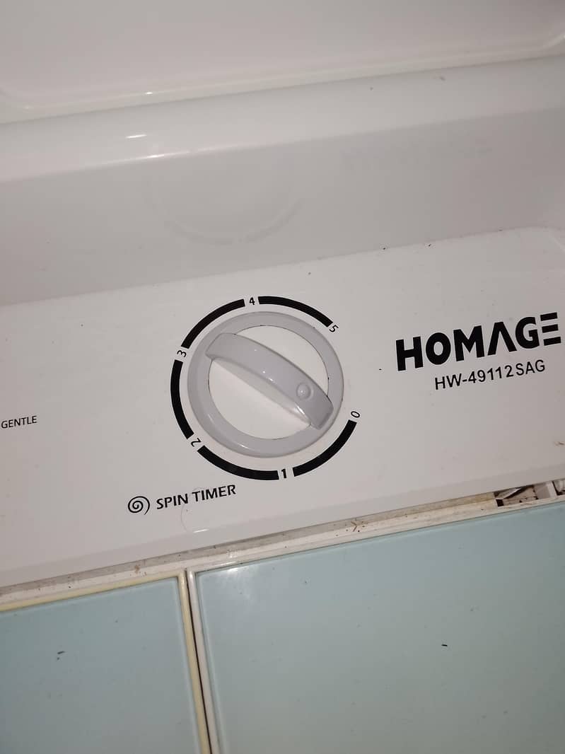 Homage Machine 17