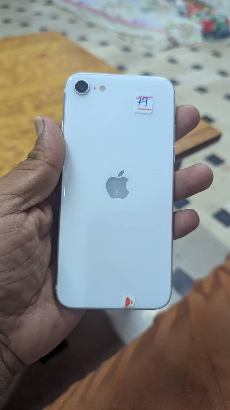 Apple iPhone SE 3