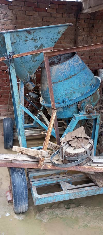concrete Mixer, heavy duty.