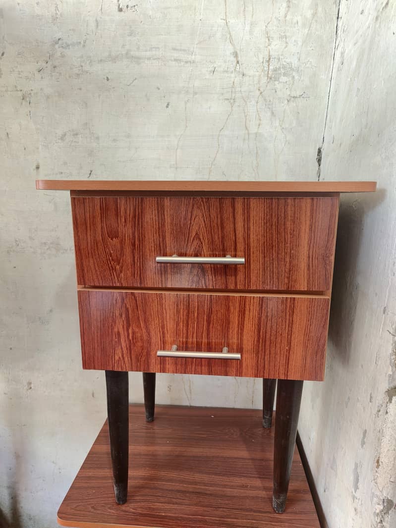 SIDE TABLES 2