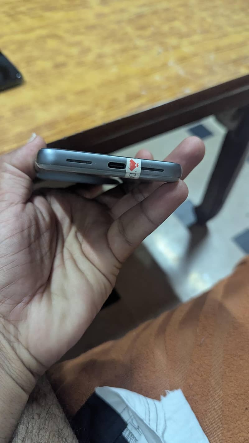 Google Pixel 8 1
