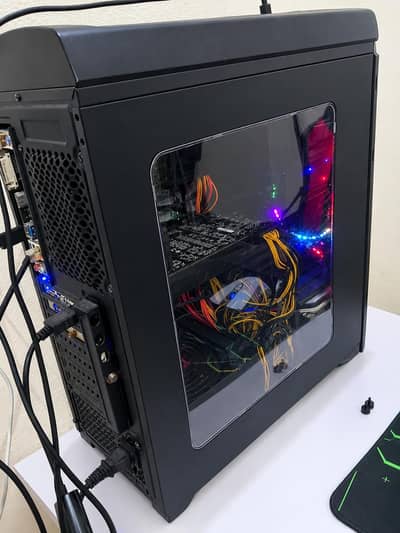 Gaming PC Intel i7 7700 GPU zotech 1080 Ti 11gb