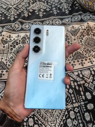 Tecno CAMON 40 Pro