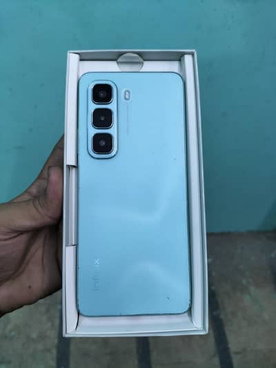 Infinix Hot 50