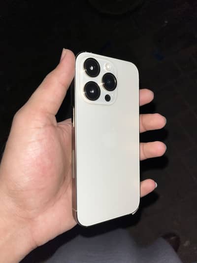 Apple iPhone 14 Pro (ONLY CASH)