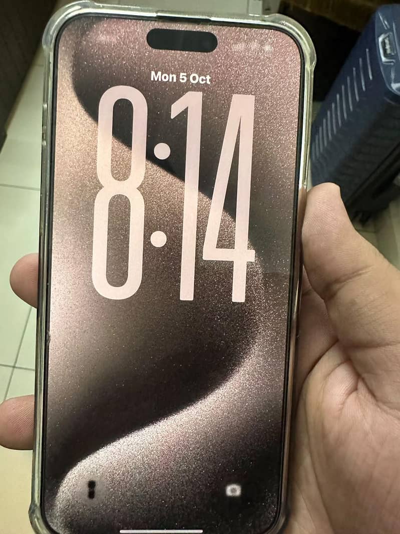 Apple iPhone 15 Pro Max 9