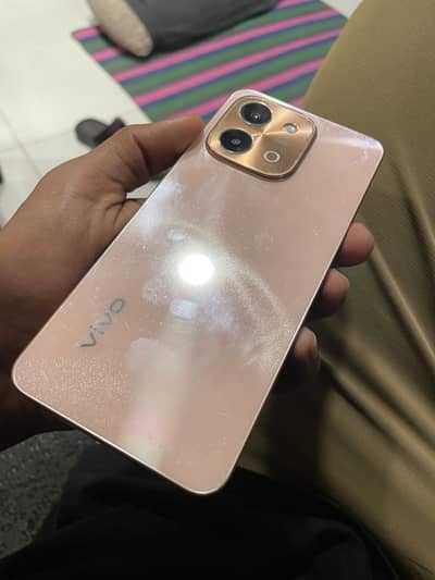 Vivo Y28