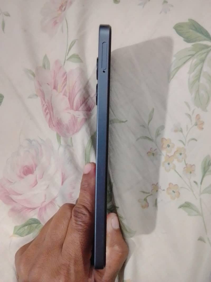 Realme Note 60x 4