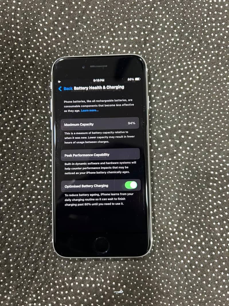 Apple iPhone SE 3 3