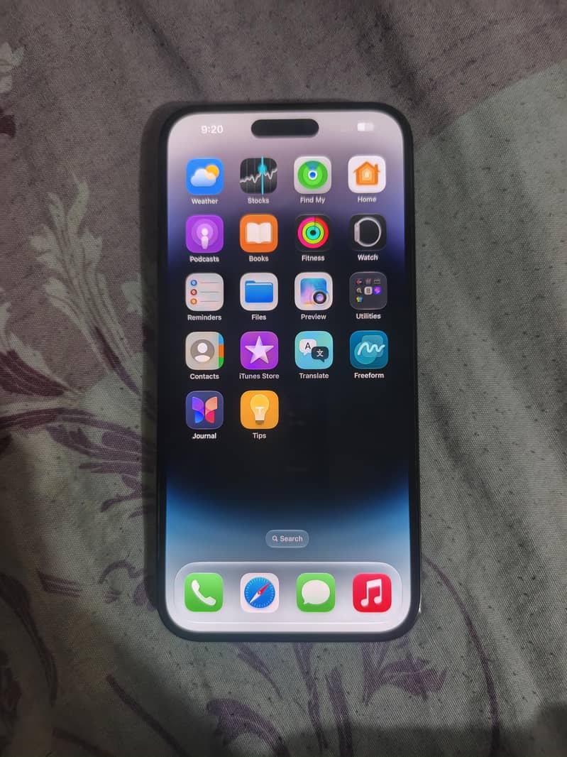 Apple iPhone 14 Pro Max 1