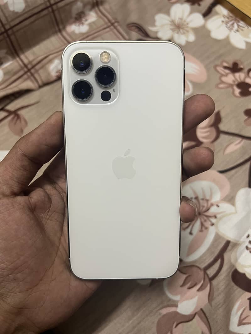 Apple iPhone 12 Pro 0