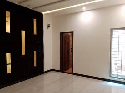 Highly-Desirable 10 Marla House Available In Awasia Housing Society