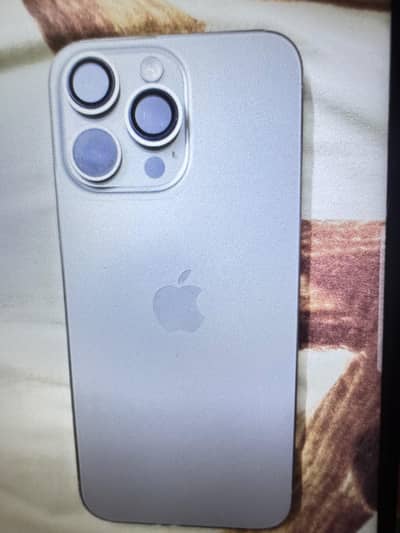 Apple iPhone 15 Pro Max
