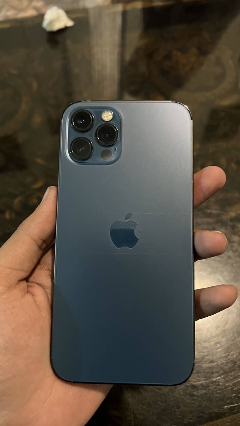 Apple iPhone 12 Pro 3