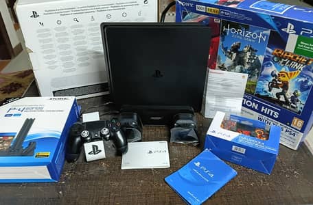 BEST CONDITION PS4 SLIM 500GB JAILBREAK WITH 2 CONTROLLER