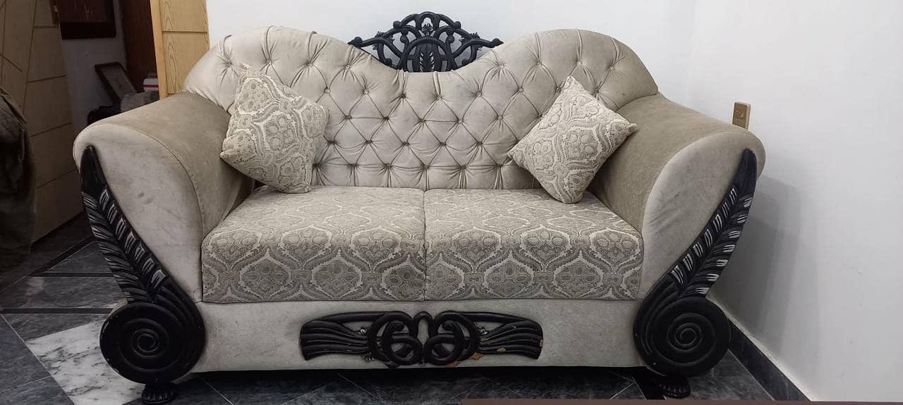 Soofa set & Chairs 2
