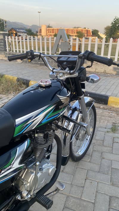 Honda CG 125 2023