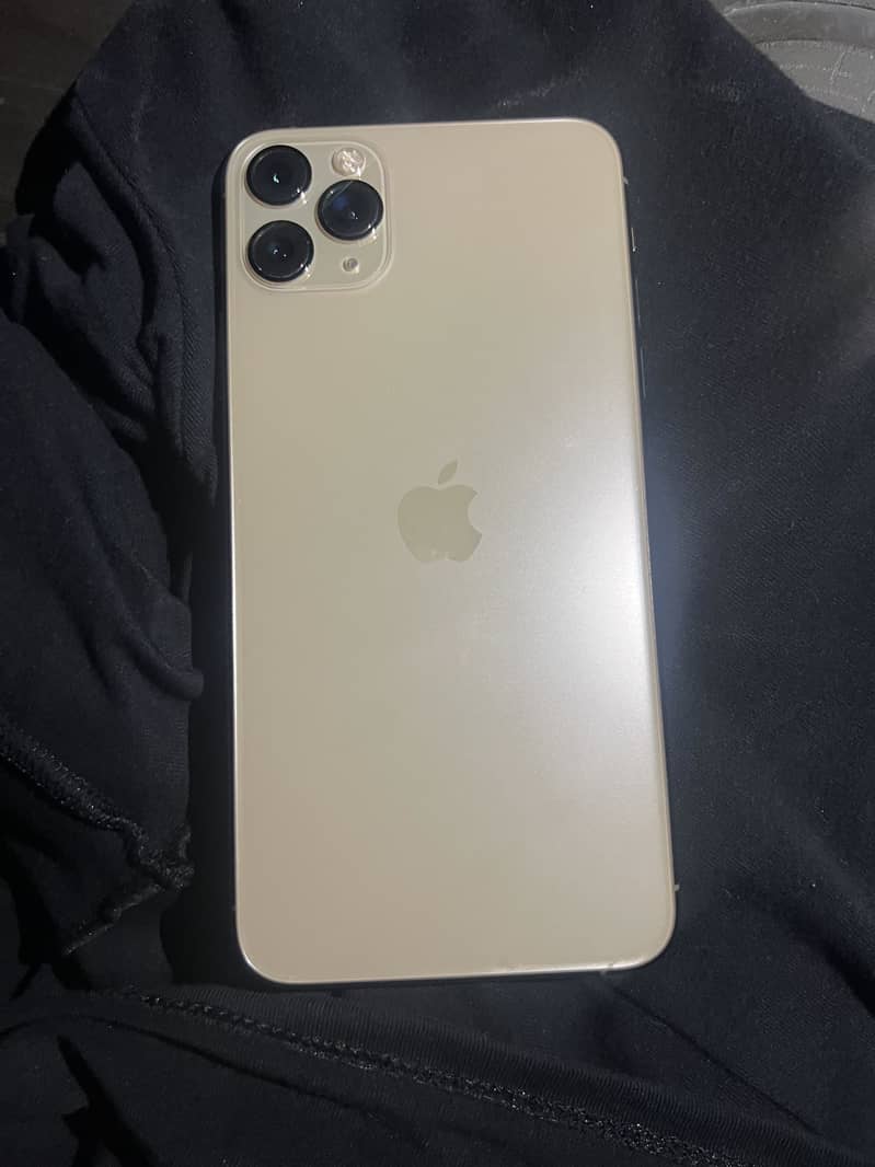 Apple iPhone 11 Pro Max 1