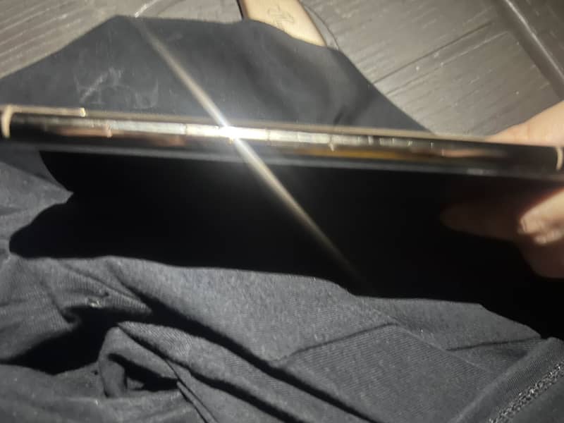 Apple iPhone 11 Pro Max 3
