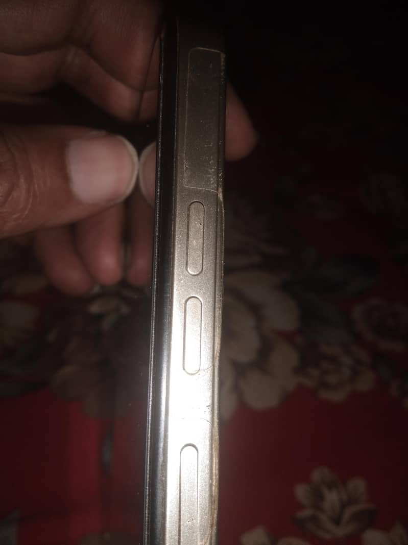 Tecno Spark 20C 3