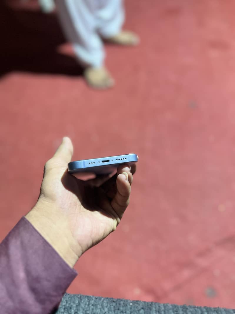 Apple iPhone 14 0
