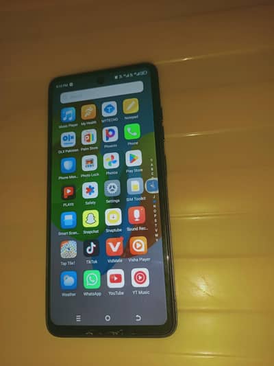 Tecno Spark 20C box charger ha ram 4+4/128 arjand sale