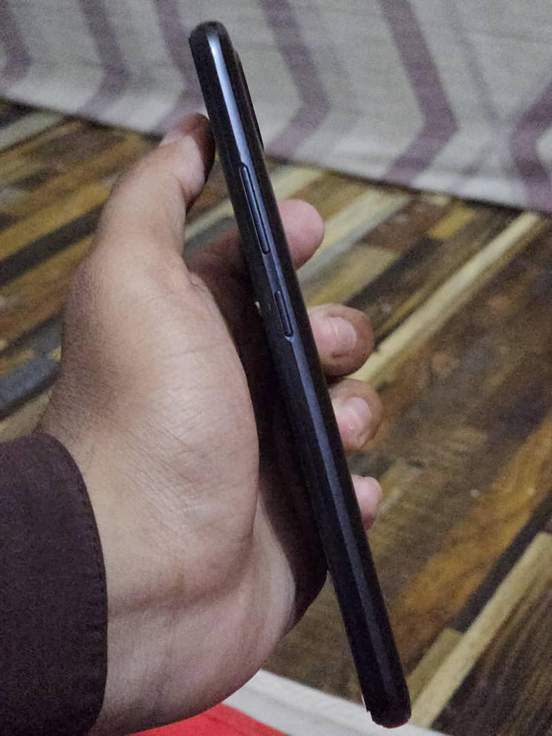 Realme C21 2