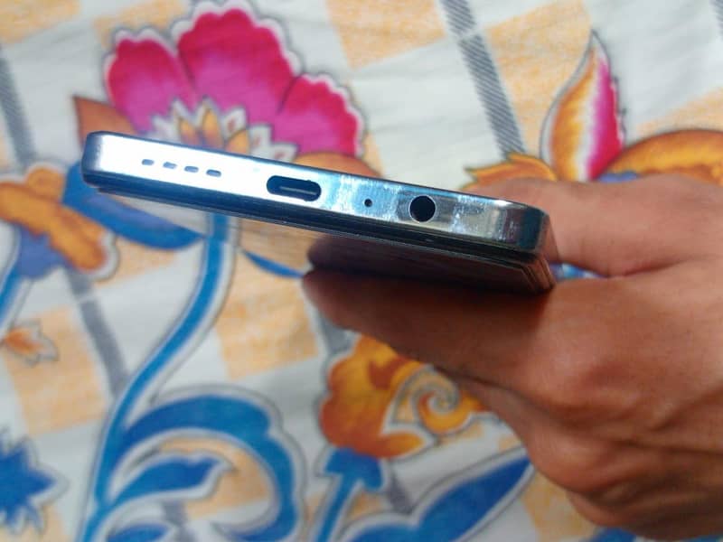 Infinix Note 30 5