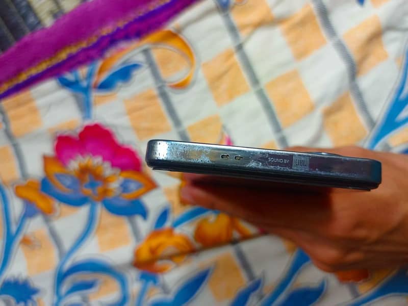 Infinix Note 30 6