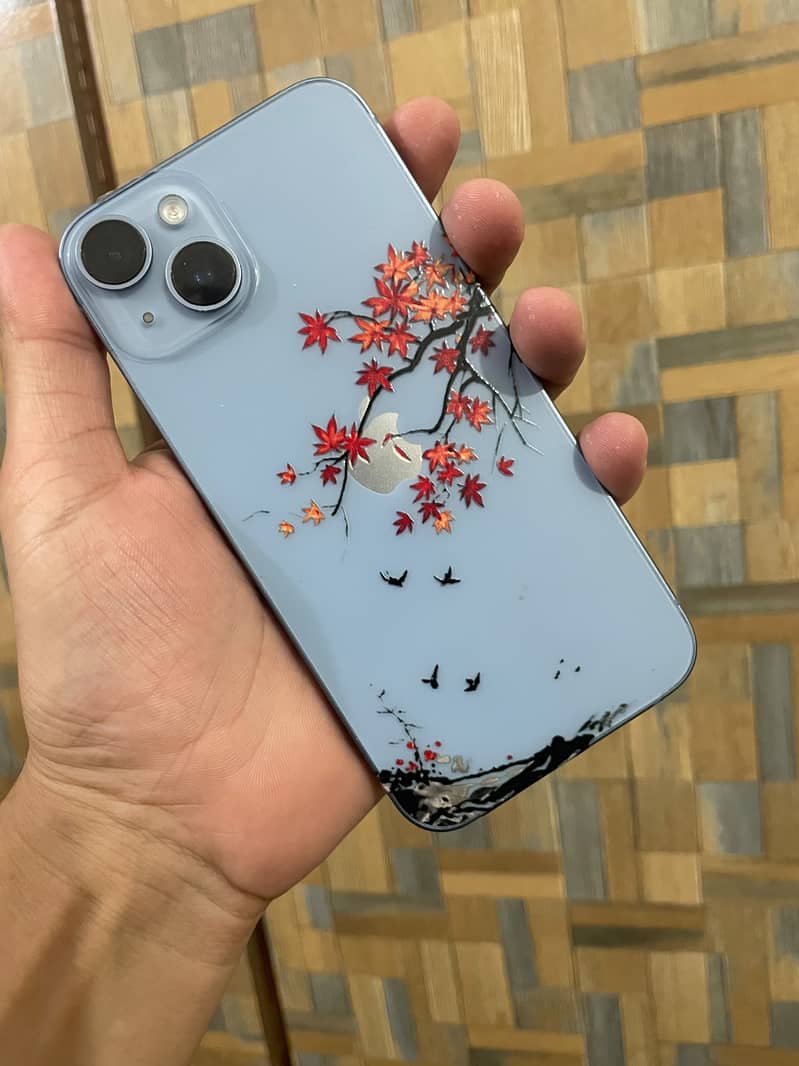 Apple iPhone 14 4