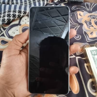 Samsung Mobile A06