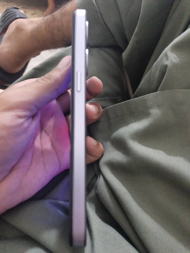 OPPO A78 2