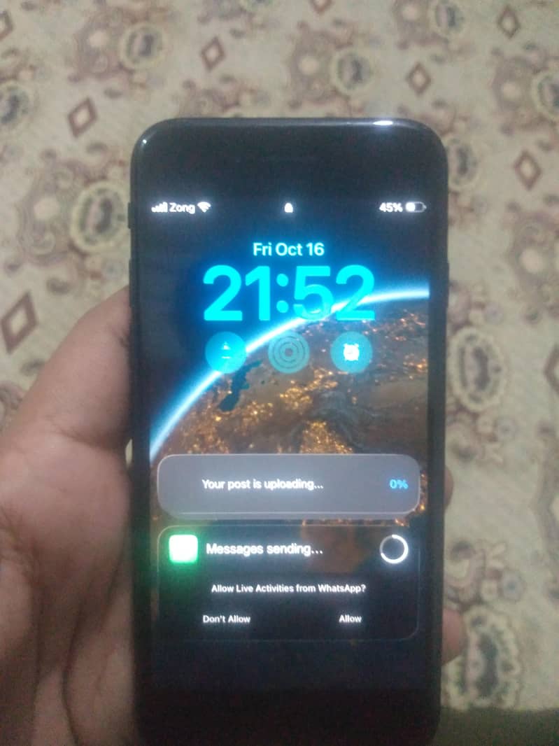 Apple iPhone SE 3