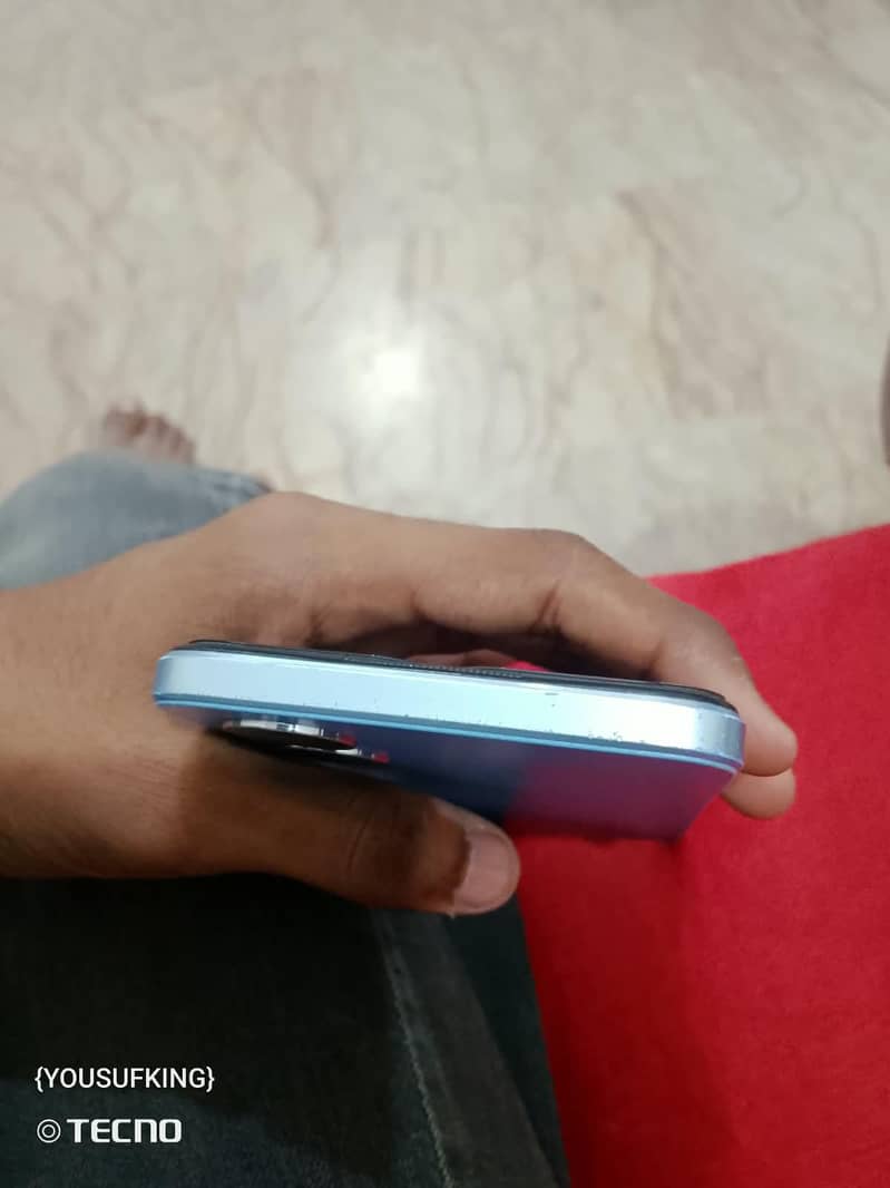 OPPO A17 0
