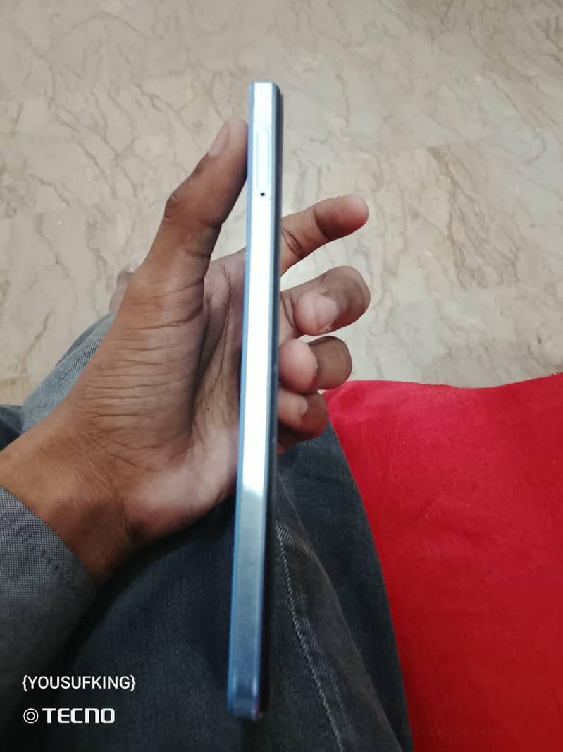 OPPO A17 1