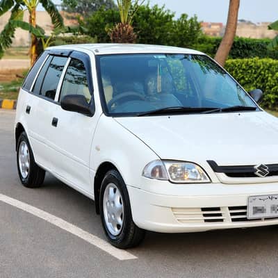 SUZUKI CULTUS 2017