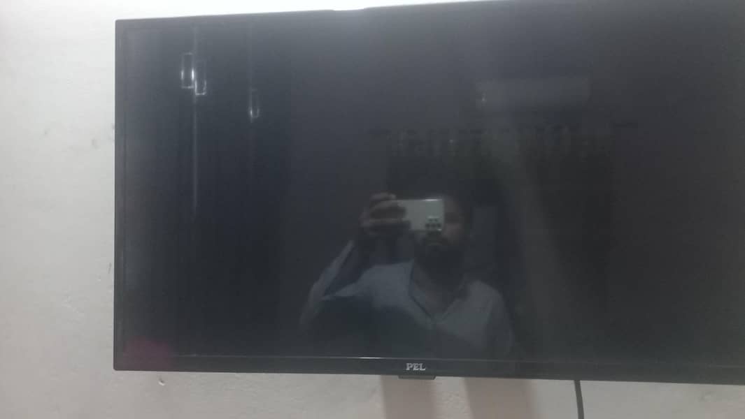 PEL LED 2