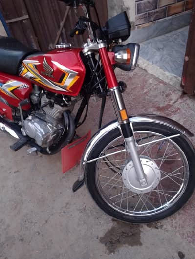 Honda 125 25/26