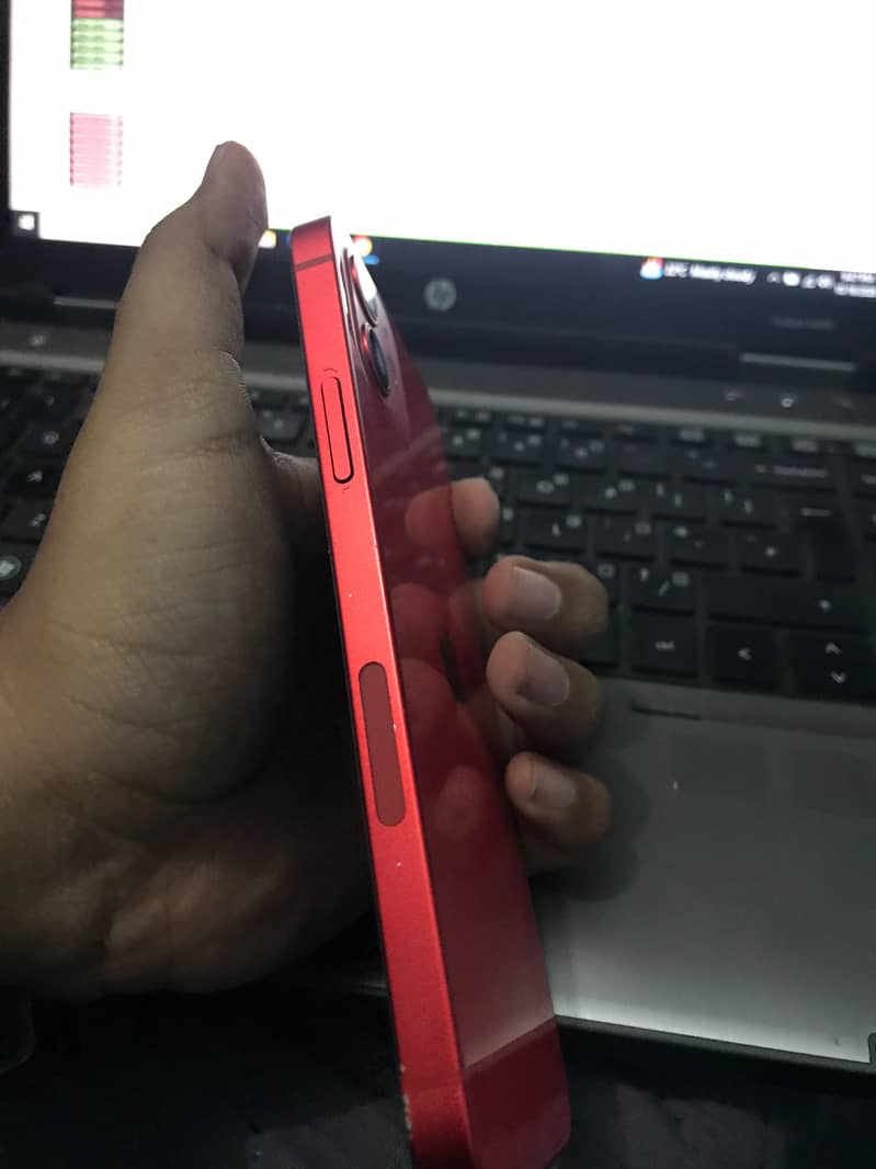 Apple iPhone 12 1