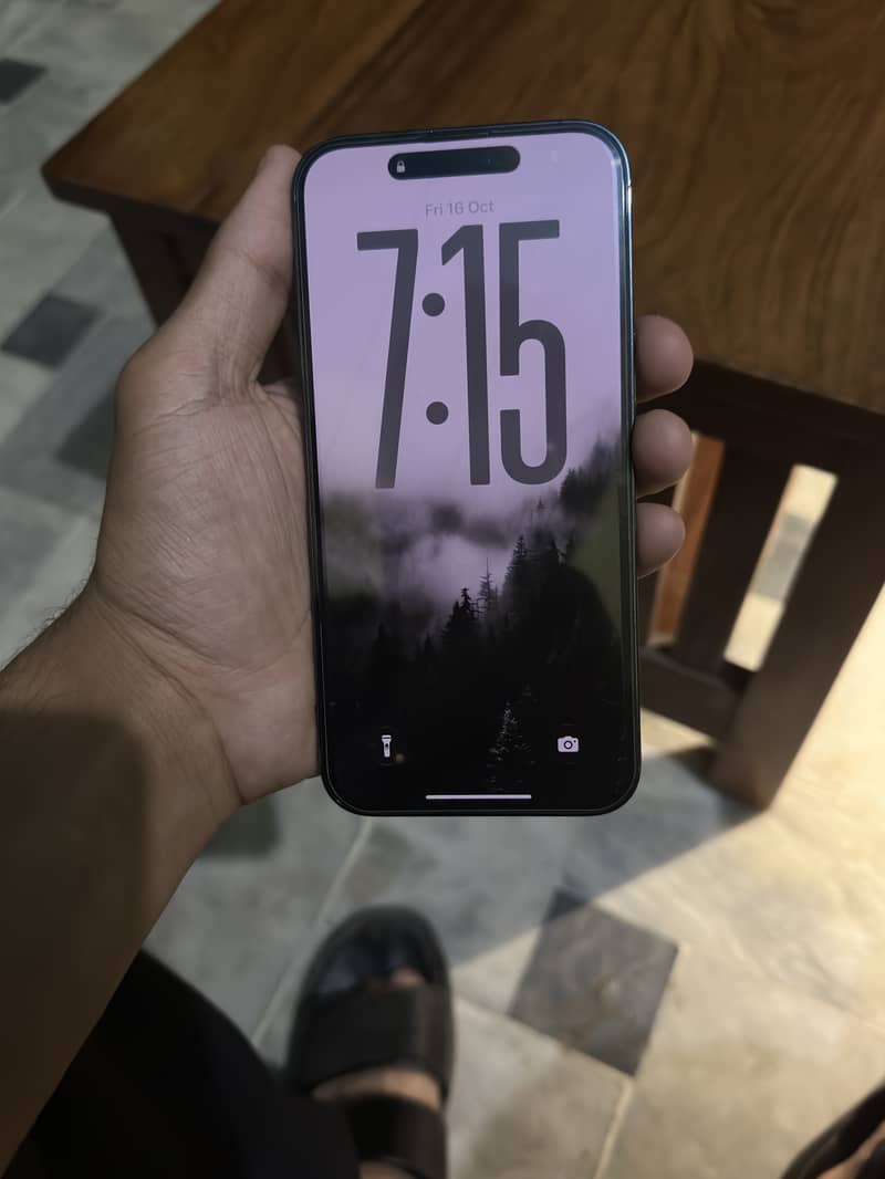 Apple iPhone 14 Pro Max 2