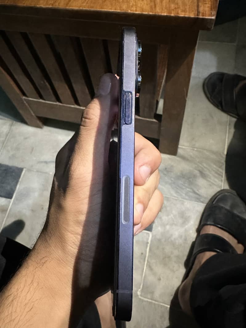 Apple iPhone 14 Pro Max 5